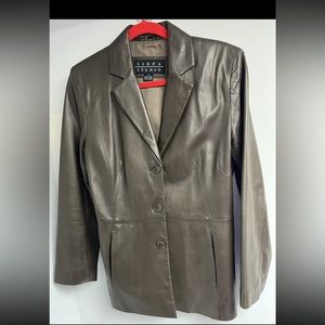 BRAND NEW SIENA STUDIO LEATHER JACKET SIZE 10 SOFT BUTTON DOWN BROWN BUTTERFLY